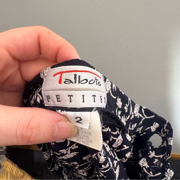 Talbots Petite small Floral Mid Skirt 23” waist - Picture 4 of 5